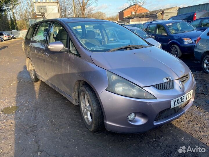 Разбор на запчасти Mitsubishi Grandis