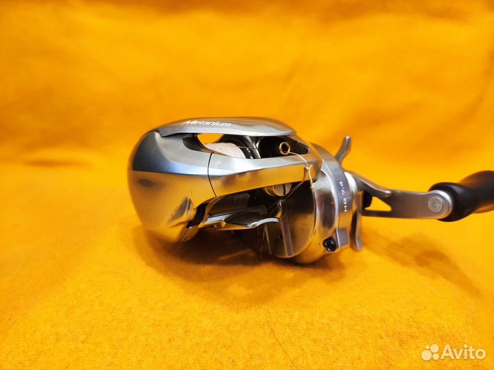 Мультипликаторная катушка Shimano Metanium 16 MGL