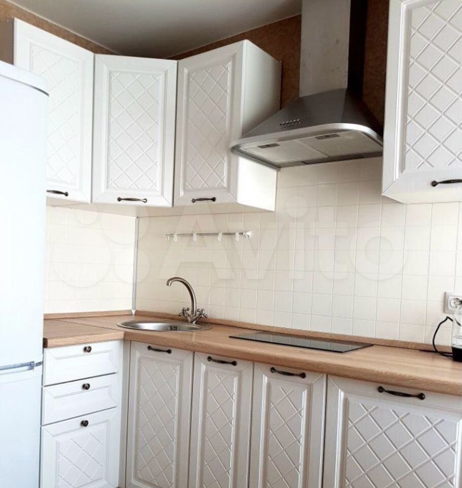 Снять 1-к. квартира, 34 м², 5/5 эт. в Иркутске без посредников. Объявление  номер - 4187441166