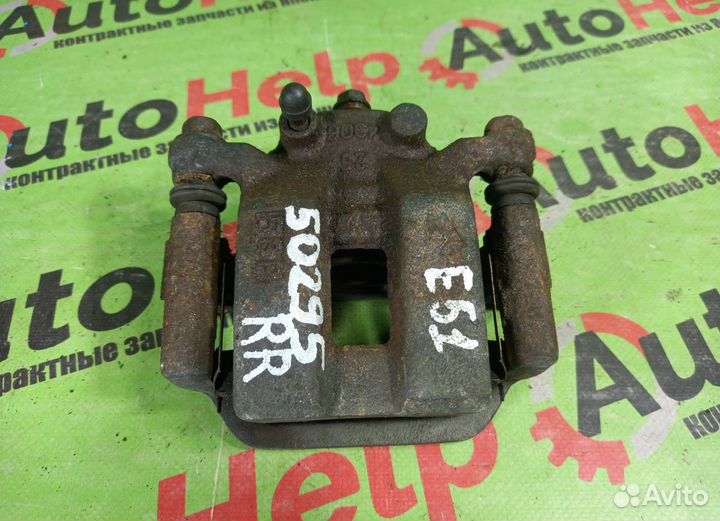 Суппорт nissan elgrand E51 4306 задний правый