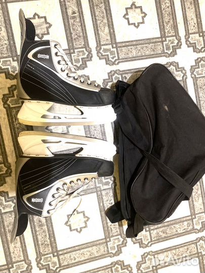 Коньки хоккейные взрослые, 44 размер