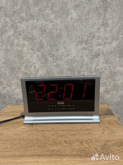 Радио часы будильник