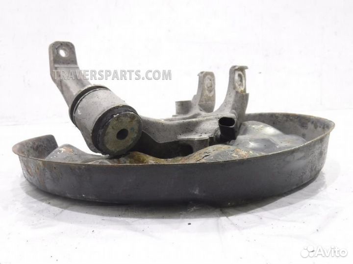 Кулак задний левый 4E0505435C