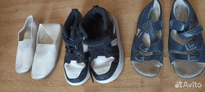 Вещи и обувь пакетом мальчику 6-8лет