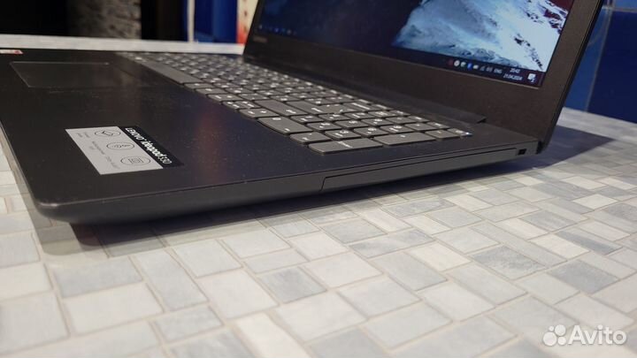 Мощный, быстрый ноутбук Lenovo /SSD