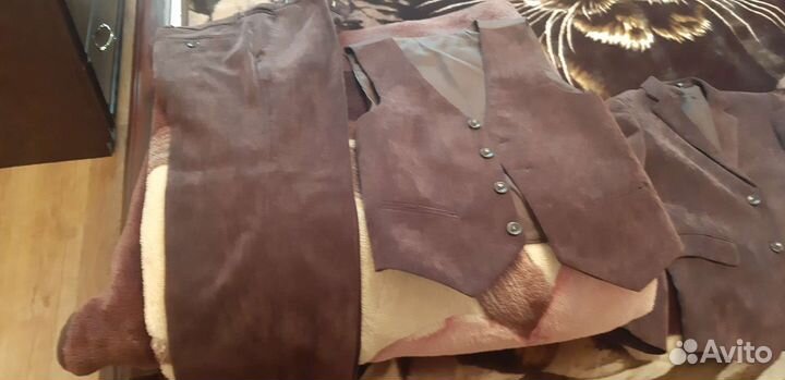 Костюм тройка для мальчика 7 лет