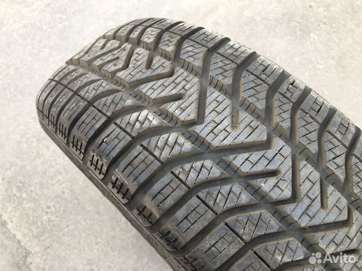 Pirelli Winter 190 Snowcontrol 185/60 R15 88T