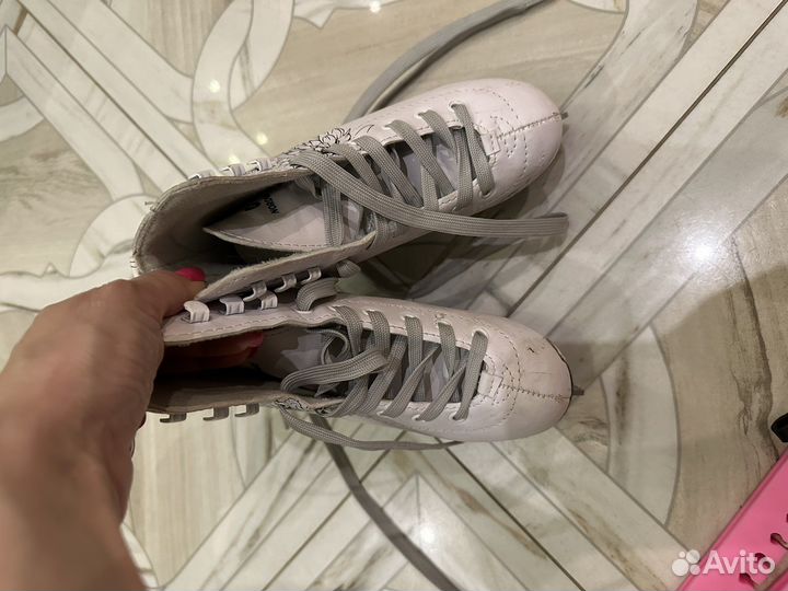 Коньки фигурные 30 размер