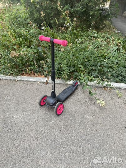 Самокат детский трехколесный kreiss