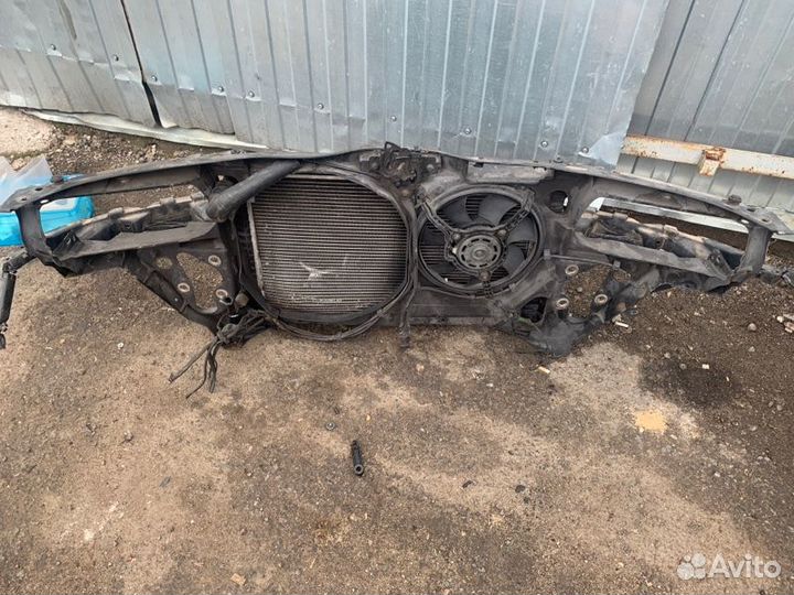 Панель передняя перед. Volkswagen Passat