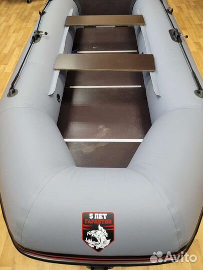 Надувная лодка hunterboat Хантер 320 Л серый