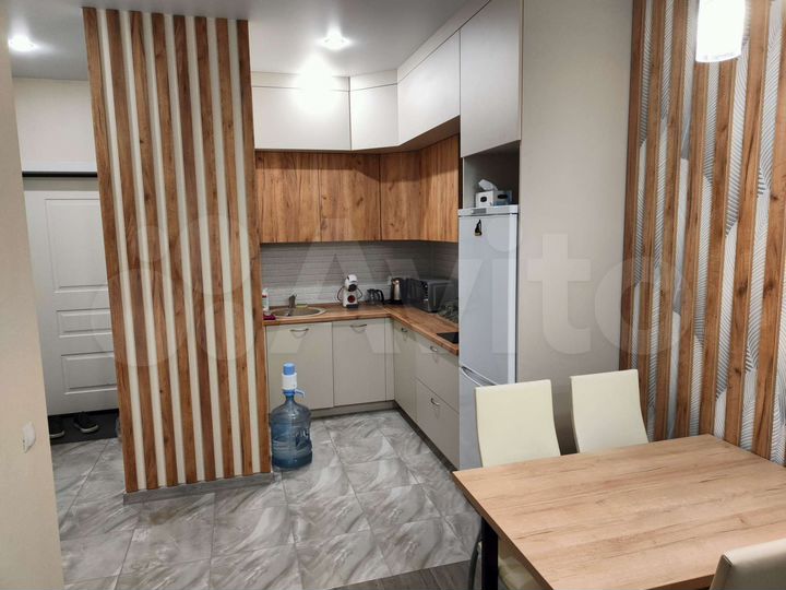 2-к. квартира, 43 м², 7/9 эт.