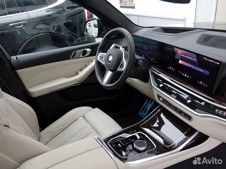 BMW X7 3.0 AT, 2024, 104 км