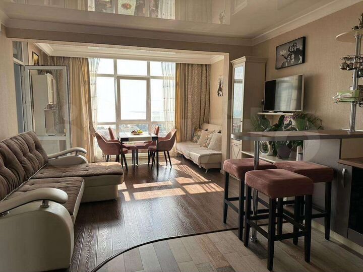 2-к. квартира, 60 м², 17/23 эт.