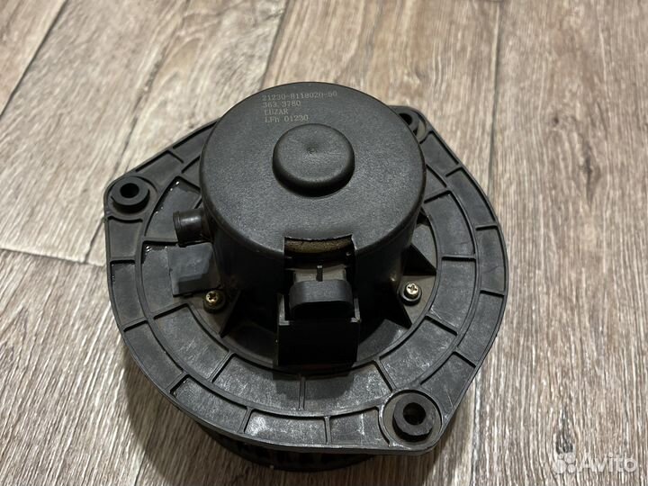 Продам моторчик печки 2123 Нива Шевроле H/O luzar