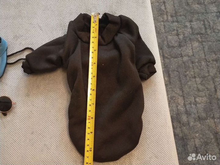 Одежда и аксессуары для собачки