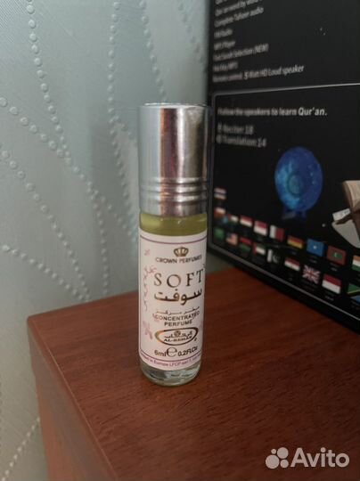 Духи с резким запахом тропических фруктов