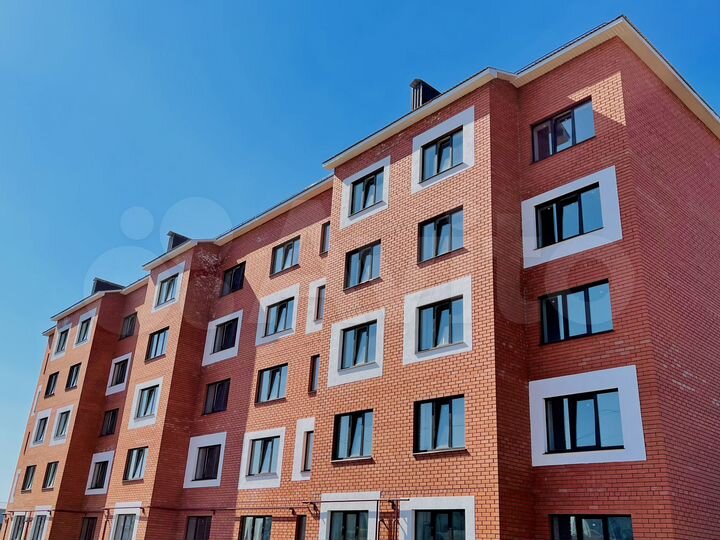 2-к. квартира, 70,1 м², 2/5 эт.