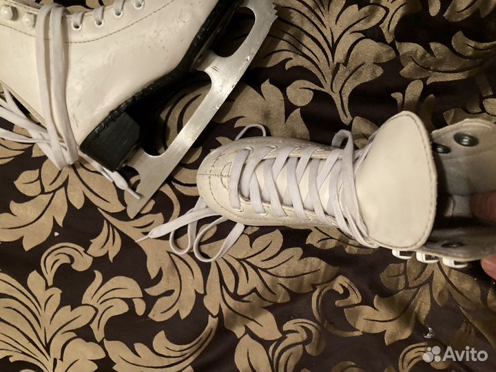 Коньки фигурные 29 размер