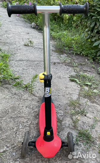 Самокат трехколесный Oxelo B1