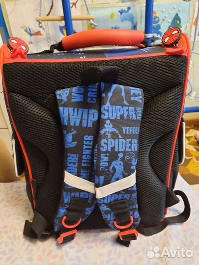 Портфель школьный для мальчика человек паук