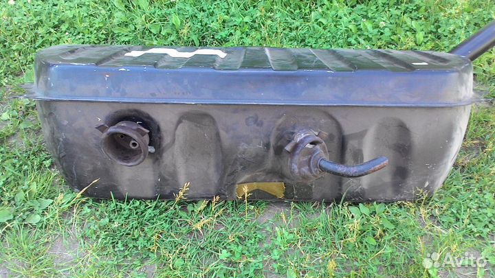 Топливный бак Мерседес 124