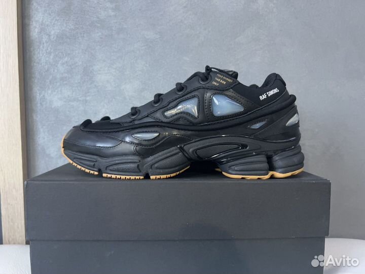 Кроссовки Adidas Raf Simons Ozweego Bunny оригинал