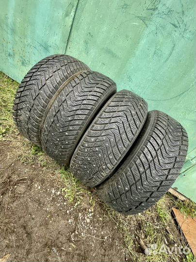 Yokohama Ice Guard IG65 215/65 R17 108T