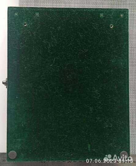 Шкатулка ключница с изображением корабля