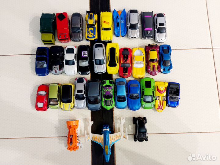 Металлические машинки 33 шт Пакетом