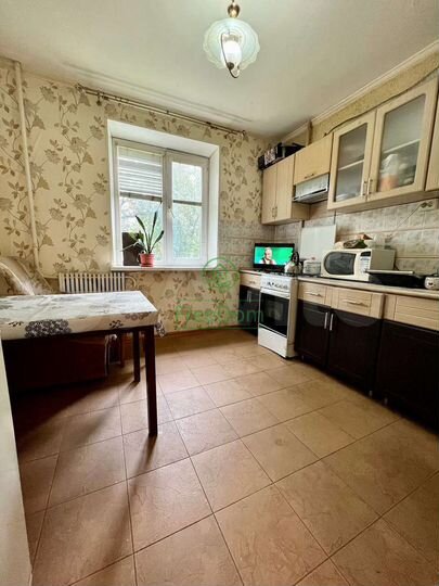 2-к. квартира, 51 м², 2/10 эт.