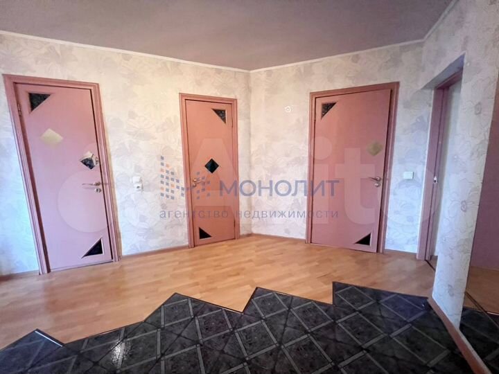 1-к. квартира, 72 м², 6/10 эт.