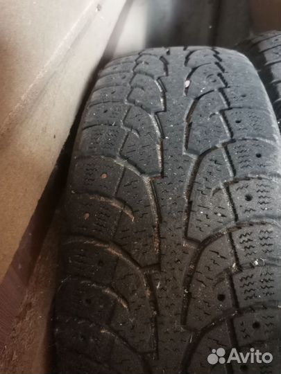 Hankook AH11 215/65 R17