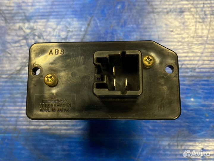 Toyota Sprinter Trueno резистор печки