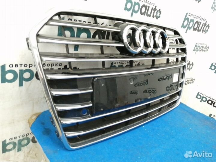 Решётка радиатора П, 4G0 853 651 AE Audi A6 IV C7