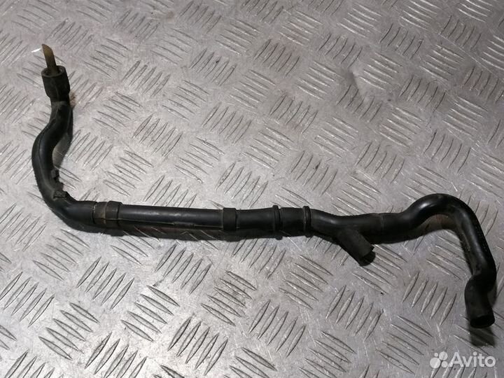 Трубка картерных газов Ml 164