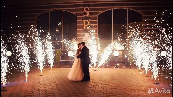 Холодные фонтаны, вертушки для свадьбы, праздника