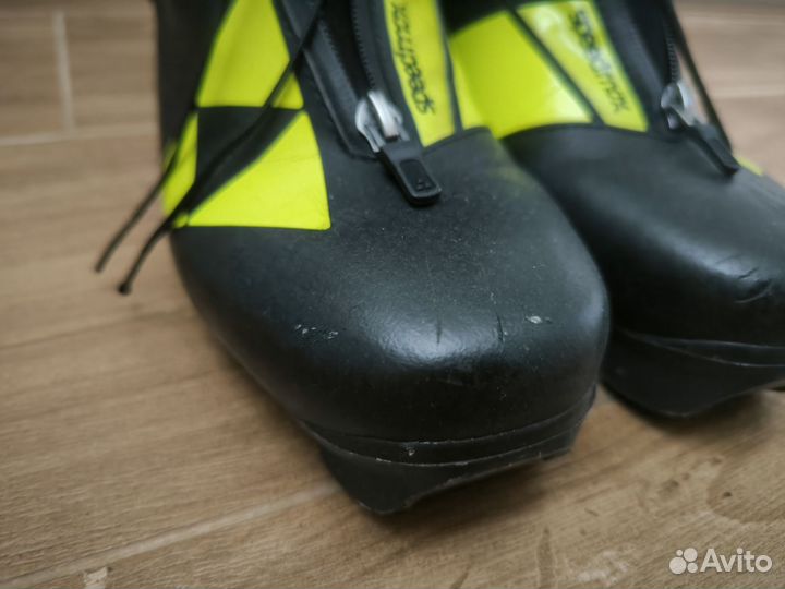 Лыжные ботинки fischer speedmax 42 eur