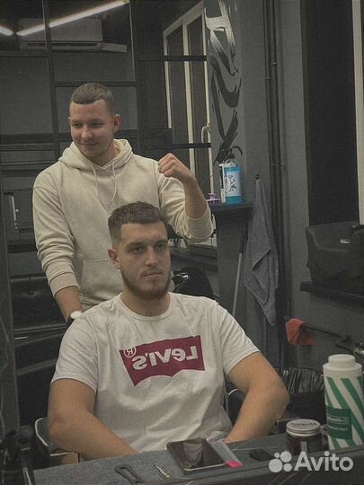 Мужские стрижки, оформление бороды от барбера