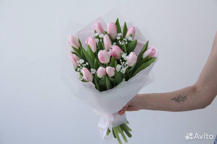 Букет «March 19»