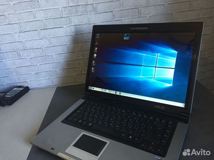 Ноутбук Asus X53 (X2 AMD, 3гб DDR3)