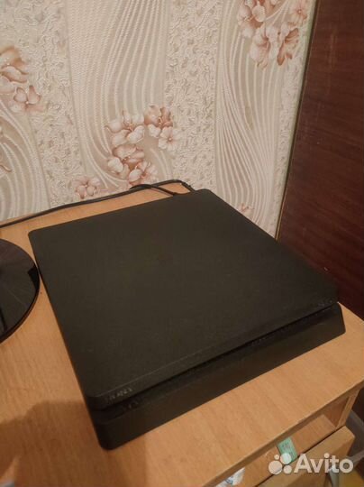 Sony PS4 slim 500gb +7 игр