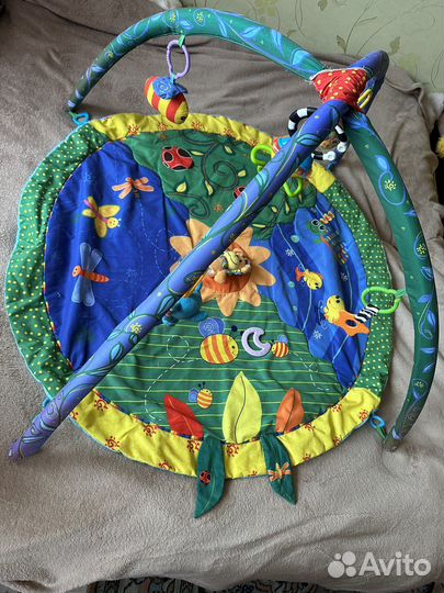 Развивающий коврик для новорожденных