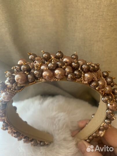 Ободок ручной работы из бусин