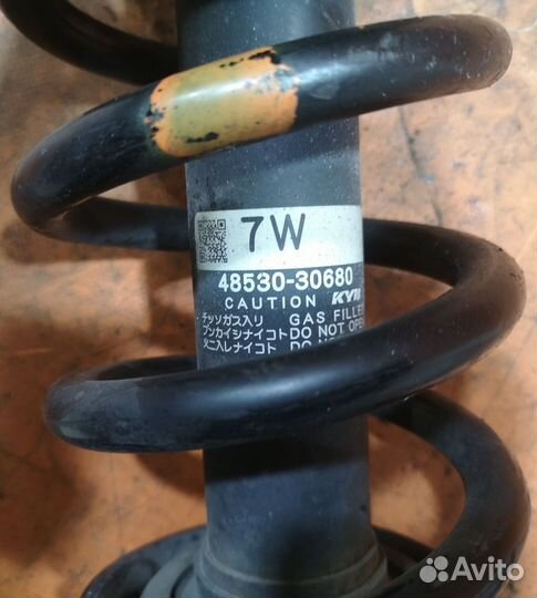 Стойка амортизатора на Lexus Gs300 GRS191