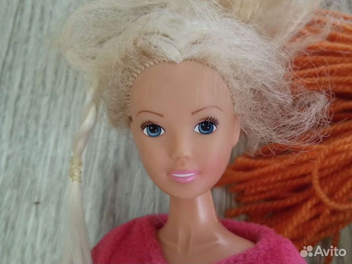 Кукла Барби