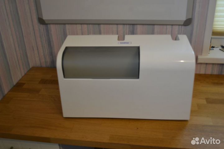 Brother Innov-is NV 4000 Швейно-вышивальная машина