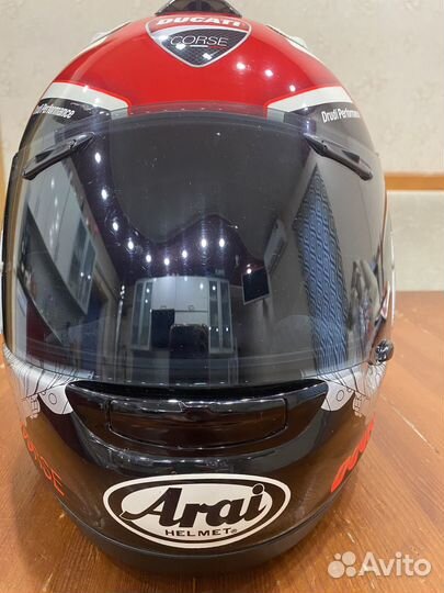 Шлем для мотоцикла arai