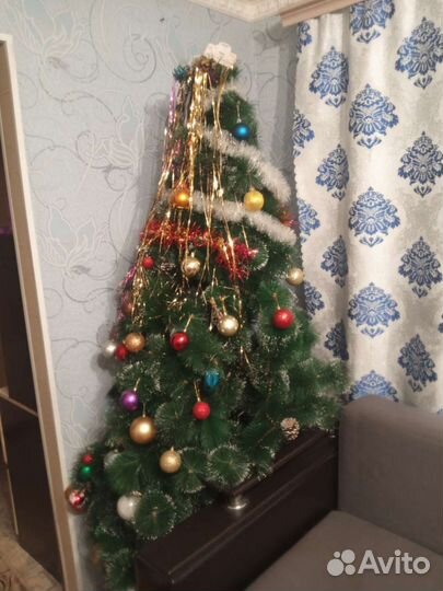 Елка искусственная