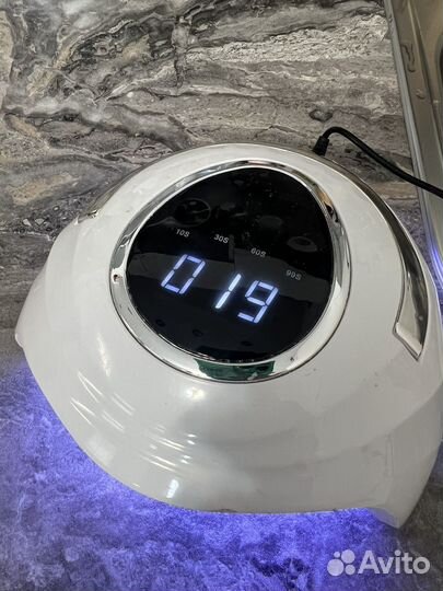 Лампа для ногтей